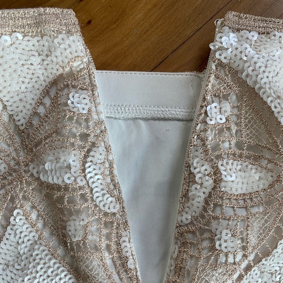 Express Sequined Mini Skirt- like new - Picture 7 of 7